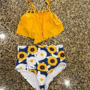 SHEIN Yellow Ruffle Bikini Top and Sunflower High-Waisted Bottoms Size‎ Small